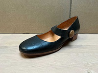 Design damesschoen met hak 40 - afbeelding 1 van  7