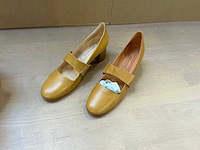 Design damesschoen met hak 40 - afbeelding 2 van  7