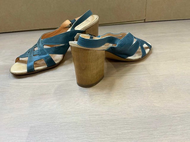 Design damesschoen met hak 40 - afbeelding 5 van  7