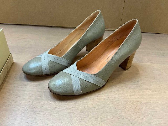 Design damesschoen met hak 40 - afbeelding 1 van  7