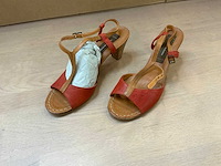 Design damesschoen met hak 40 - afbeelding 2 van  7