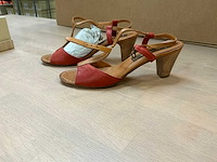 Design damesschoen met hak 40 - afbeelding 3 van  7