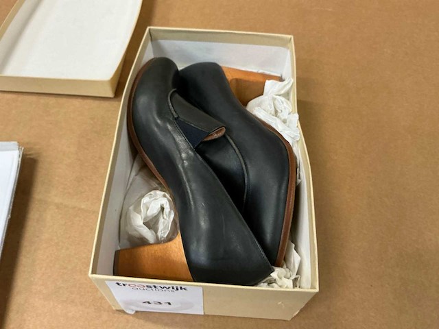 Design damesschoen met hak 40 - afbeelding 7 van  7