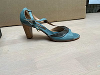 Design damesschoen met hak 40 - afbeelding 2 van  5