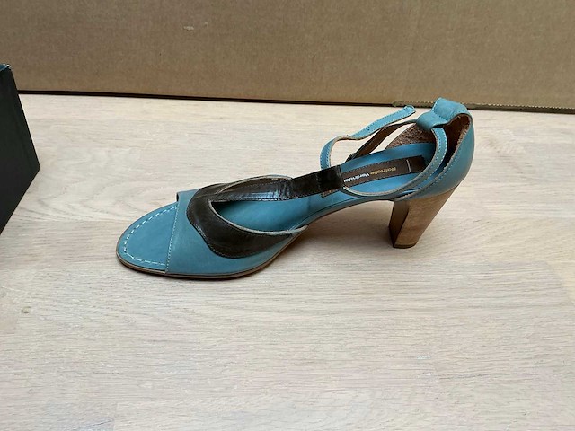 Design damesschoen met hak 40 - afbeelding 3 van  5