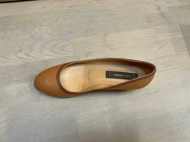 Design damesschoen met hak 40 - afbeelding 4 van  7