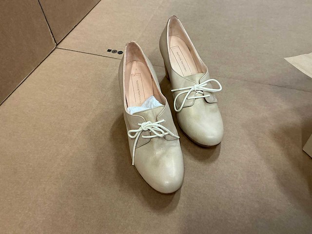 Design damesschoen met hak 41,5 - afbeelding 3 van  7