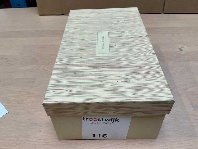 Design damesschoen met hak 41 - afbeelding 7 van  7