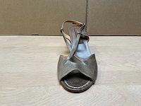 Design damesschoen met hak 41 - afbeelding 3 van  7