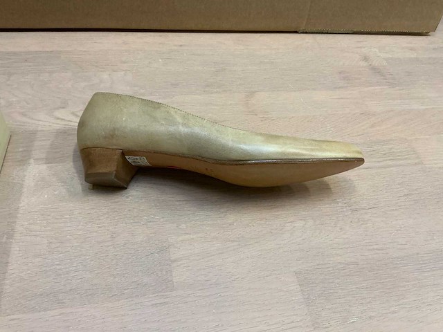 Design damesschoen met hak 41 - afbeelding 2 van  7