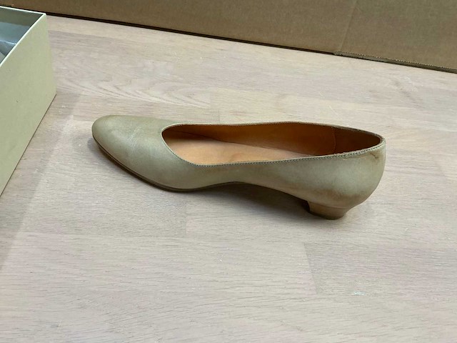 Design damesschoen met hak 41 - afbeelding 3 van  7