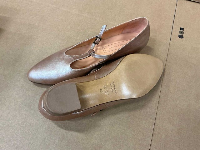 Design damesschoen met hak 42 - afbeelding 6 van  7