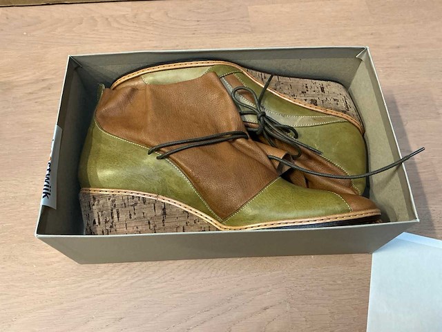 Design damesschoen met sleehak 38 - afbeelding 6 van  7