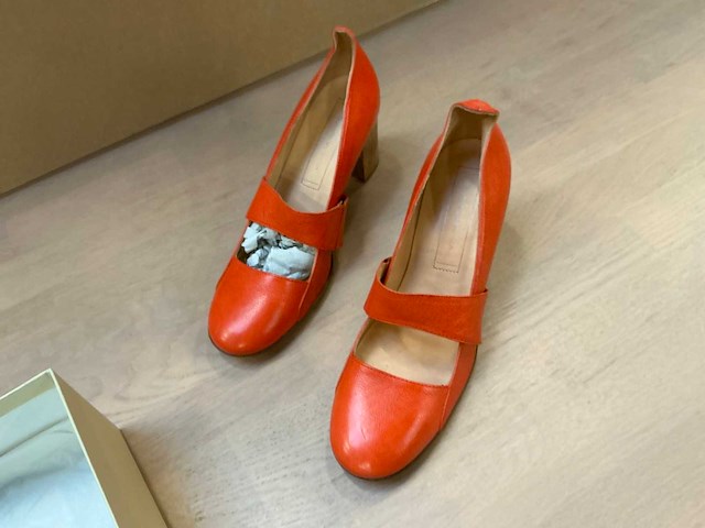 Design damesschoenen met hak 38 - afbeelding 2 van  7