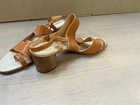 Design damesschoenen met hak 38 - afbeelding 4 van  7