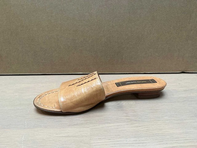 Design damesslipper 38 - afbeelding 2 van  5