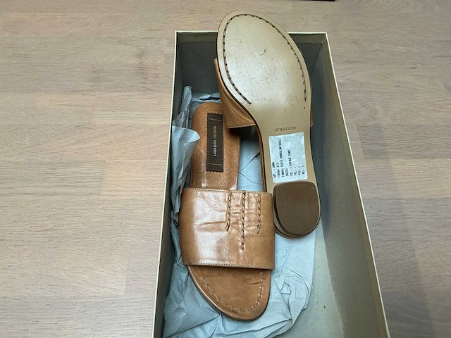 Design damesslipper 38 - afbeelding 4 van  5