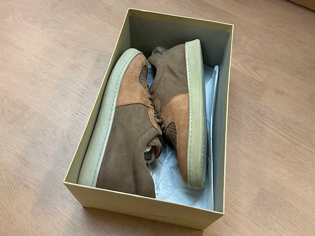 Design damessneaker 36 - afbeelding 7 van  7