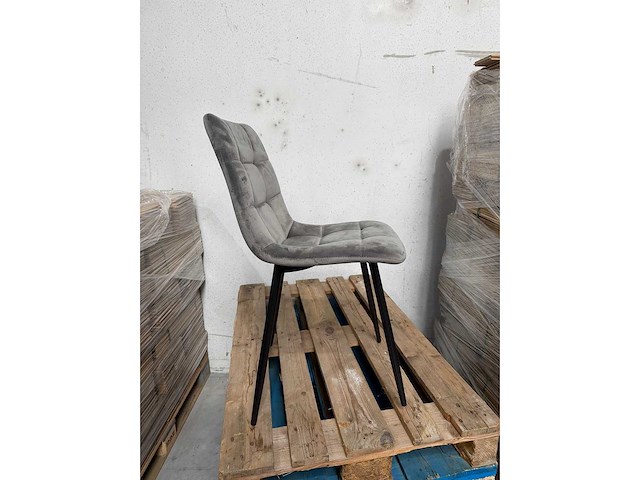 Design eetkamerstoelen grijs velvet (4x) - afbeelding 2 van  4