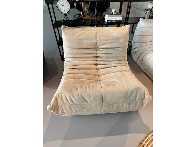 Design fauteuil taupe l (1x) - afbeelding 1 van  6