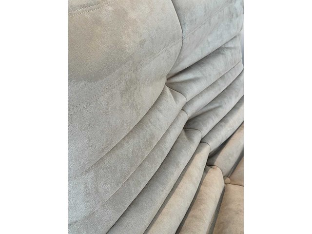 Design fauteuil taupe l (1x) - afbeelding 4 van  6