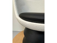 Design fauteuil zwart pu leer showroommodel(1x) - afbeelding 5 van  7