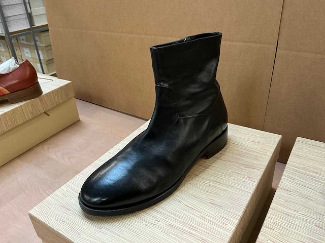 Design herenschoen 42 (2x) - afbeelding 4 van  6