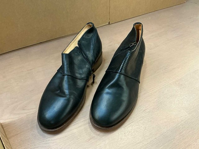 Design herenschoen 45 - afbeelding 3 van  6