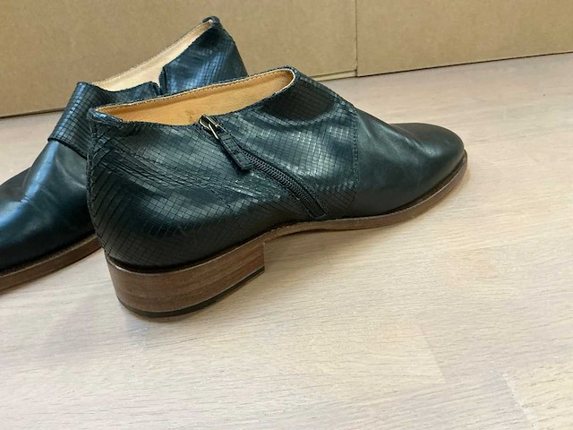Design herenschoen 45 - afbeelding 4 van  6