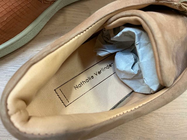 Design herensneakers 42 - afbeelding 5 van  7