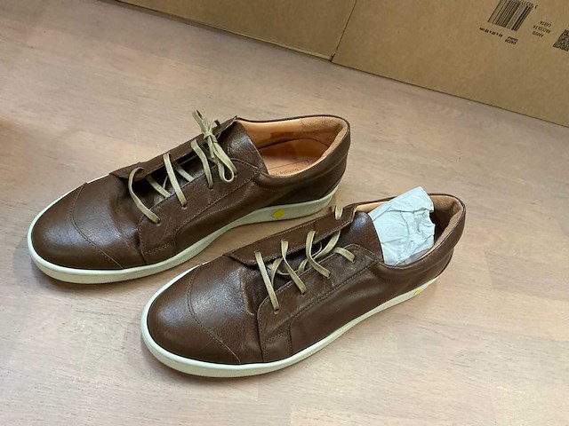 Design herensneakers 46 - afbeelding 4 van  7