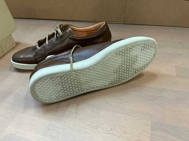 Design herensneakers 46 - afbeelding 6 van  7