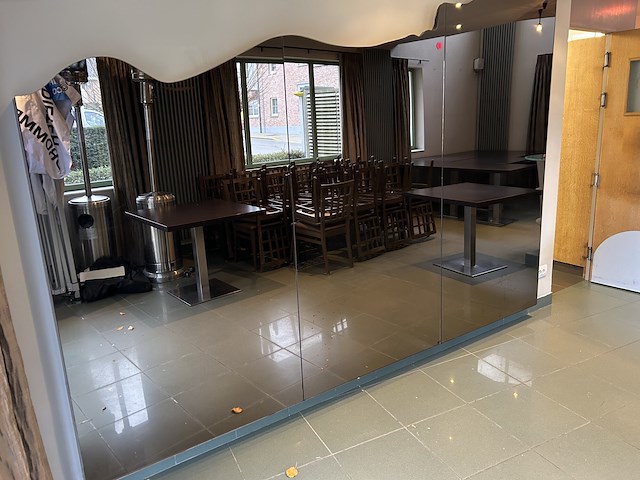 Design spiegelwand - afbeelding 1 van  4