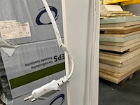 Design staande lamp + ringlicht - afbeelding 5 van  10