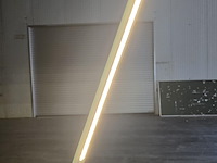 Design staanlamp 135cm hoog - afbeelding 4 van  7