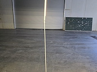 Design staanlamp 135cm hoog - afbeelding 7 van  7