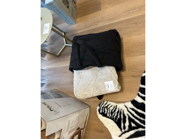 Design tapijt + tas - afbeelding 1 van  3