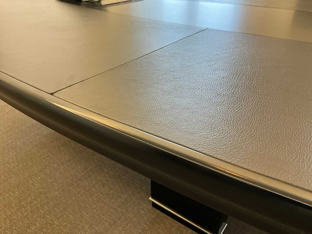 Design vergadertafel + zuil - afbeelding 3 van  17