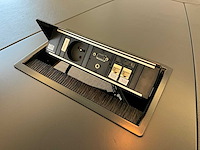 Design vergadertafel + zuil - afbeelding 11 van  17