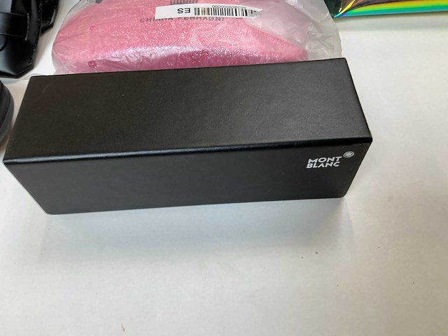 Designer brillendozen & -hoesjes (30x) - afbeelding 7 van  14