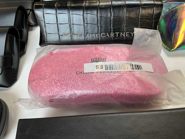 Designer brillendozen & -hoesjes (30x) - afbeelding 8 van  14