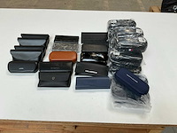 Designer brillendozen & -hoesjes (31x) - afbeelding 1 van  9
