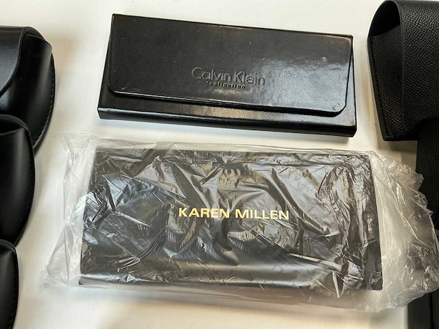 Designer brillendozen & -hoesjes (31x) - afbeelding 7 van  9