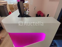 Designer receptiebalie met een heldere voorkant - afbeelding 2 van  9