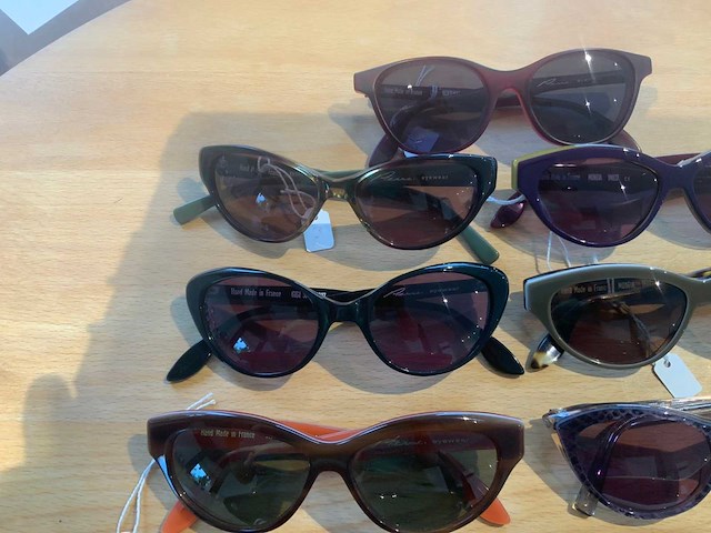 Designer zonnebril (13x) - afbeelding 9 van  11