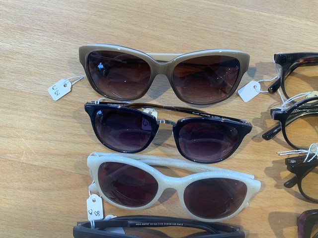 Designer zonnebril (15x) - afbeelding 4 van  9