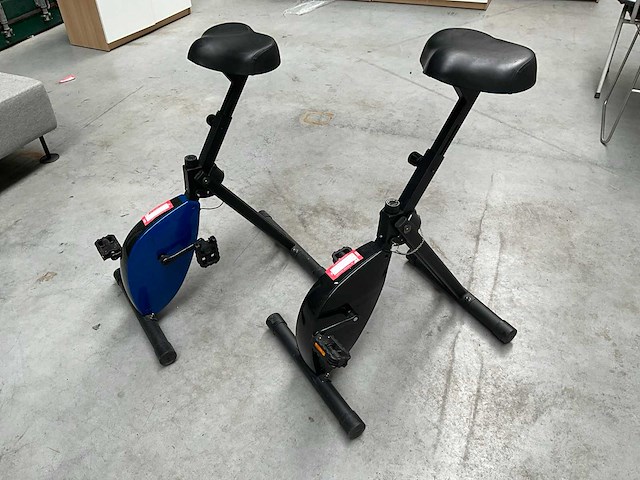 Deskbike (2x) - afbeelding 1 van  7
