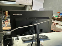 Desktop lg + computerscherm lenovo - afbeelding 7 van  7