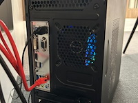 Desktop + monitor en toebehoren - afbeelding 10 van  11