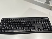 Desktop + monitor en toebehoren - afbeelding 4 van  7